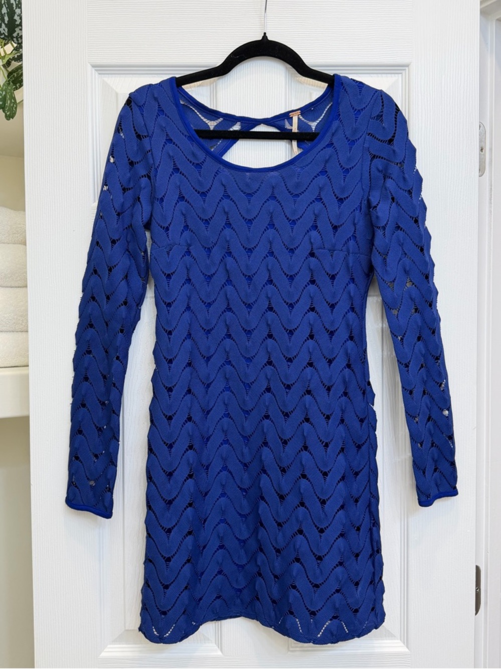Free People Royal Blue Knit Long Sleeve Tunic Dress Keyhole Back Size XS